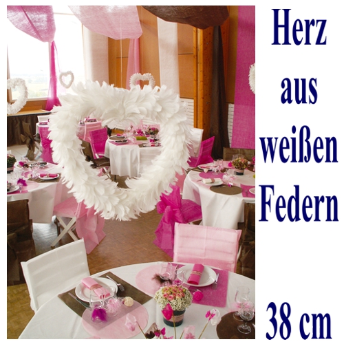 Dekoration Hochzeit Herz aus weißen Federn