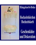 haengekorb-dekoration-hochzeit-baerchenpaar-mit-rueschen-geschenkkorb-dekoration-hochzeit