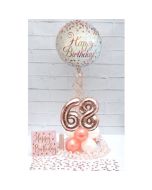 servietten-happy-birthday-weiss-gold-rosa-und-luftschlangen-happy-birthday.jpg