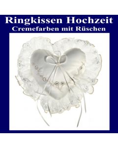 ringkissen-hochzeit-cremefarben-mit-rueschen